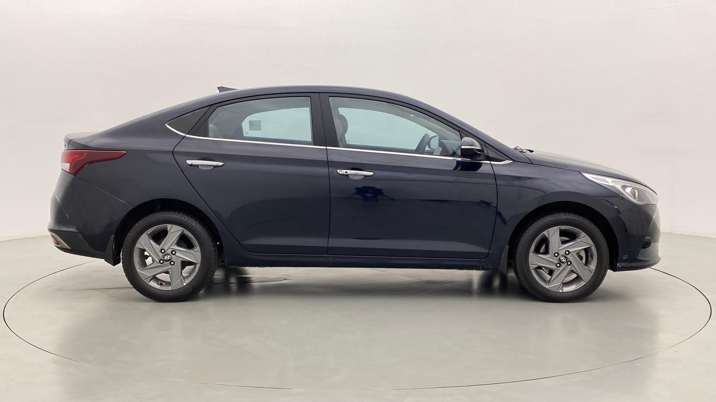 2021 Hyundai Verna SX 1.5 CRDI, Diesel, Manual, 28,834 km, Right Side View