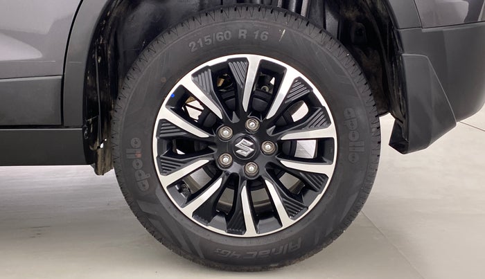 2022 Maruti BREZZA ZXI + SMART HYBRID, Petrol, Manual, 9,771 km, Left Rear Wheel