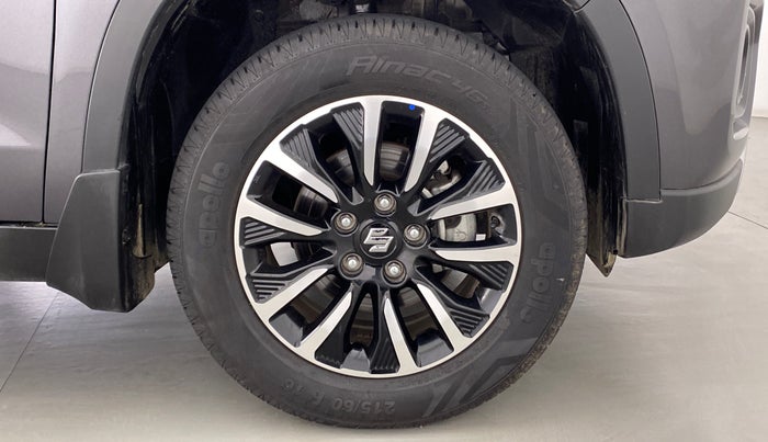 2022 Maruti BREZZA ZXI + SMART HYBRID, Petrol, Manual, 9,771 km, Right Front Wheel