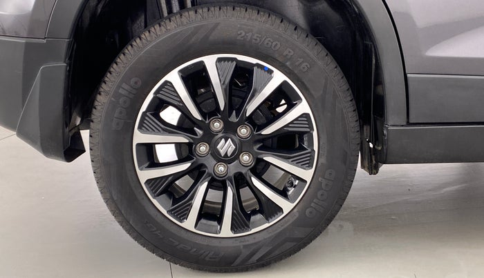 2022 Maruti BREZZA ZXI + SMART HYBRID, Petrol, Manual, 9,771 km, Right Rear Wheel
