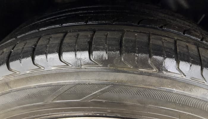 2019 Honda Civic 1.8L I-VTEC VX CVT, Petrol, Automatic, 72,924 km, Right Front Tyre Tread