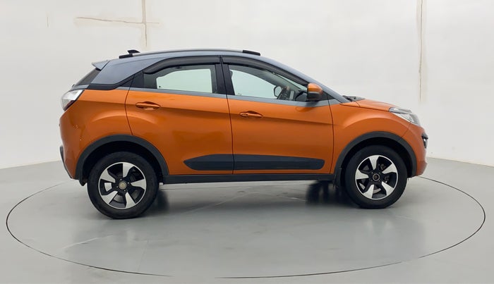 2018 Tata NEXON XZA PLUS PETROL DUAL TONE, Petrol, Automatic, 66,115 km, Right Side