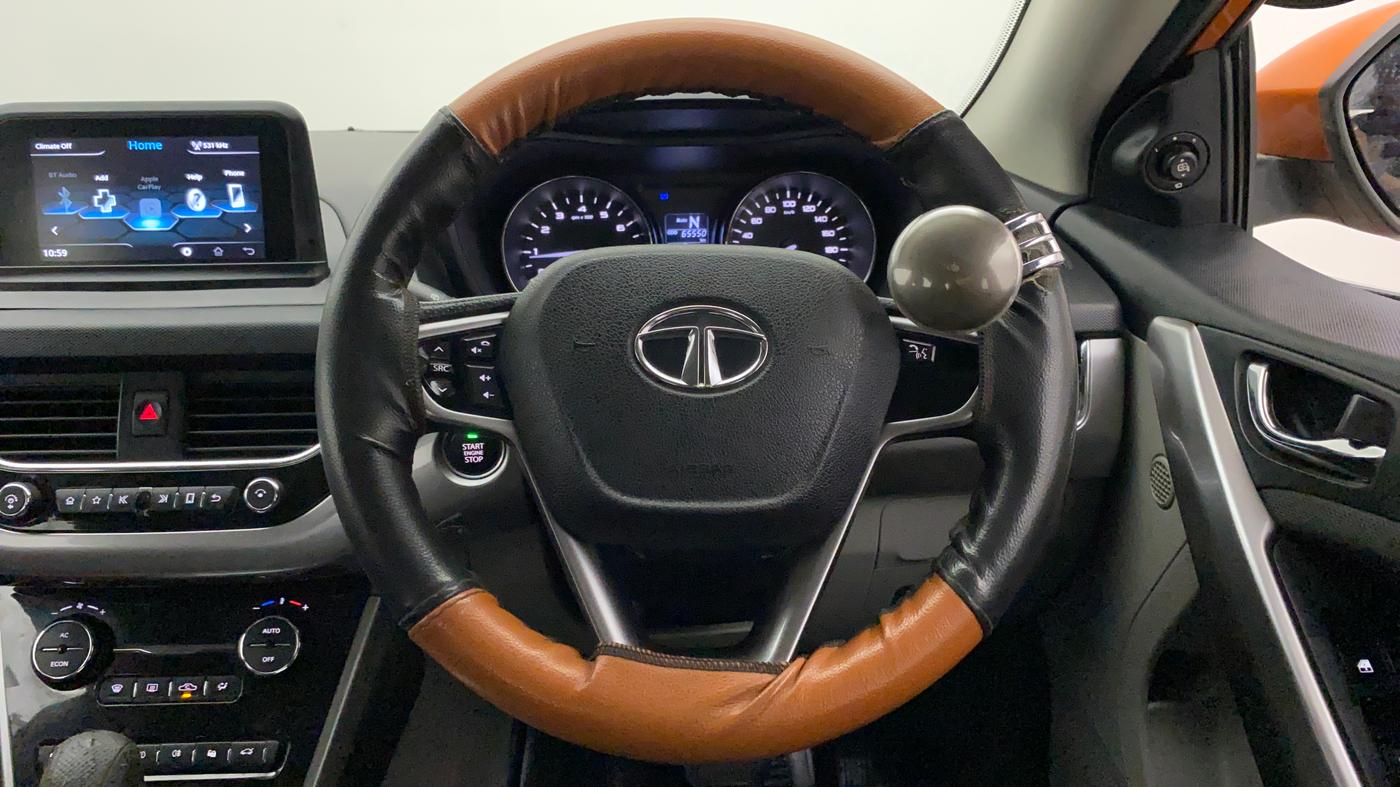 2018 Tata NEXON XZA PLUS PETROL DUAL TONE, Petrol, Automatic, 66,115 km, Steering Wheel Close Up