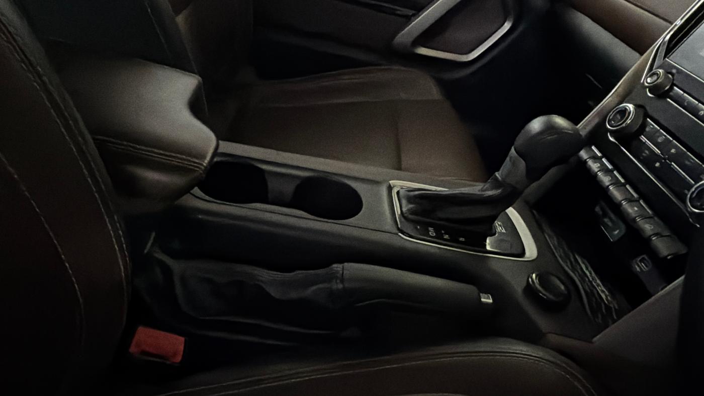 2023 Mahindra SCORPIO-N Z8 L PETROL AT 7 STR, Petrol, Automatic, 45,482 km, Gear Lever