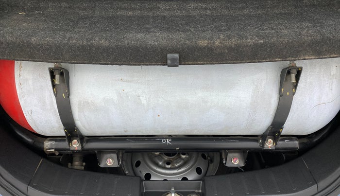 2013 Maruti Wagon R 1.0 LXI CNG, CNG, Manual, 86,697 km, Boot Inside
