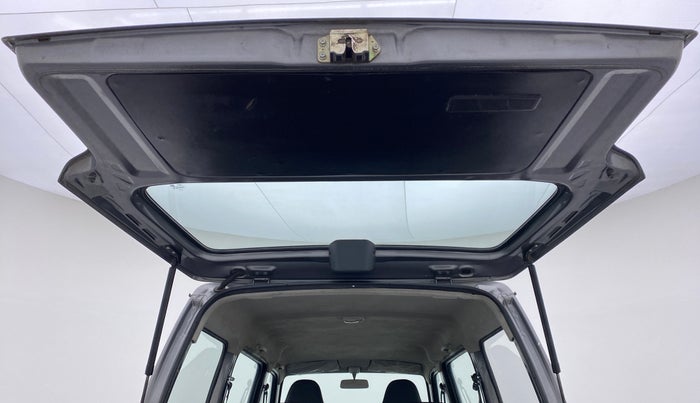 2019 Maruti Eeco 5 STR WITH AC PLUSHTR, Petrol, Manual, 38,372 km, Boot Door Open