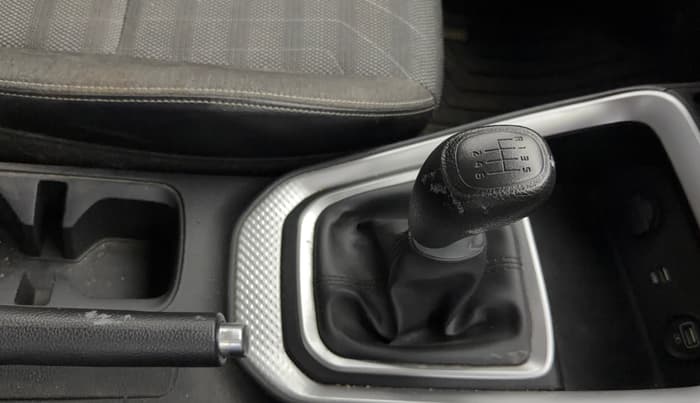 2023 KIA SONET HTK PLUS 1.0 IMT, Petrol, Manual, 22,854 km, Gear Lever