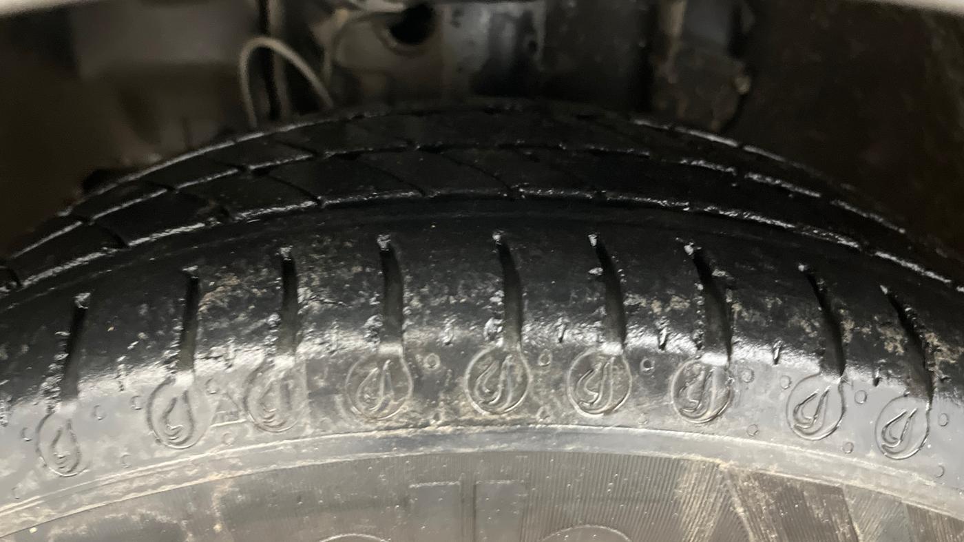 2020 Tata Tiago XE PETROL, Petrol, Manual, 31,395 km, Left Front Tyre Tread