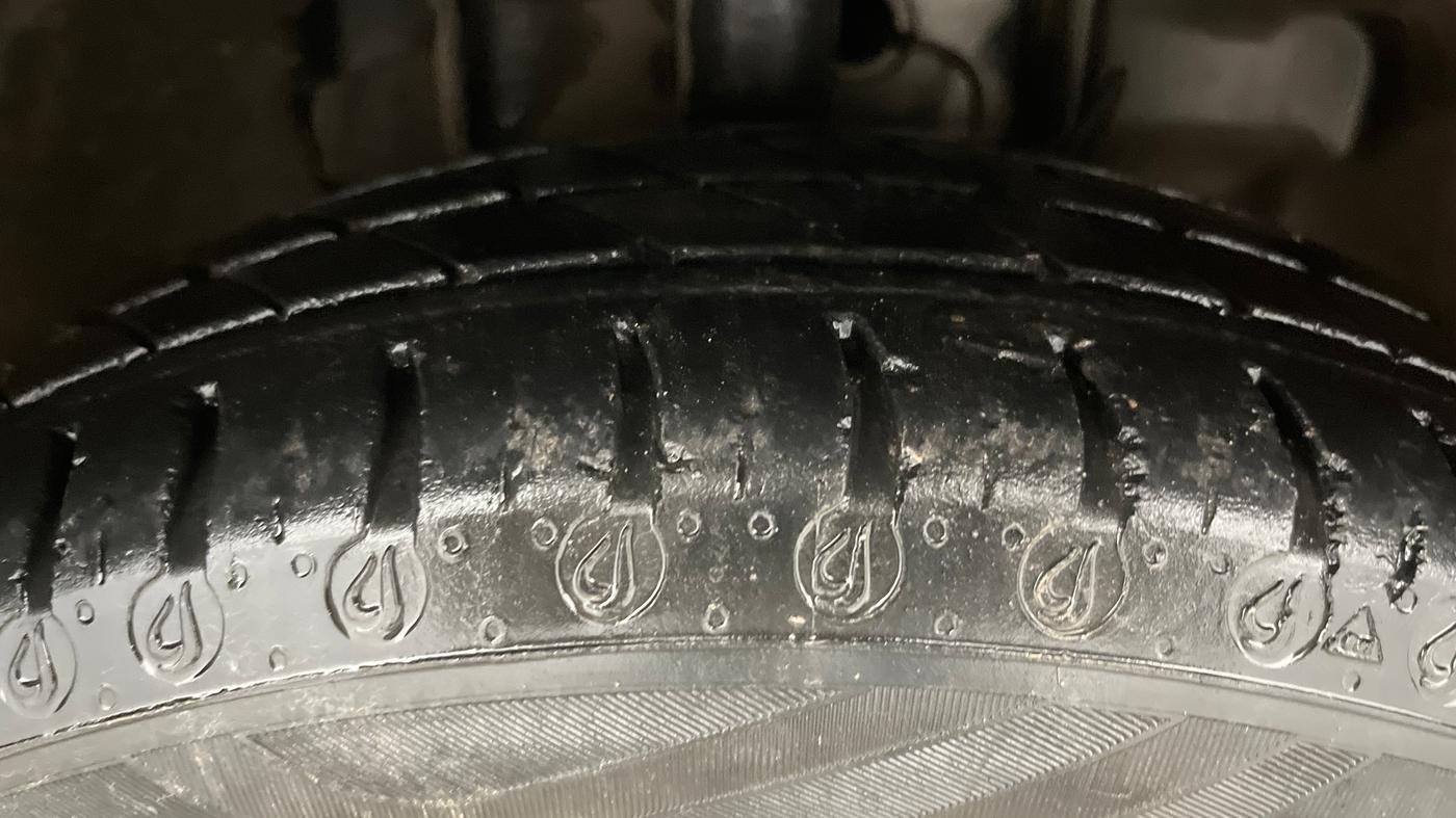 2020 Tata Tiago XE PETROL, Petrol, Manual, 31,395 km, Right Front Tyre Tread