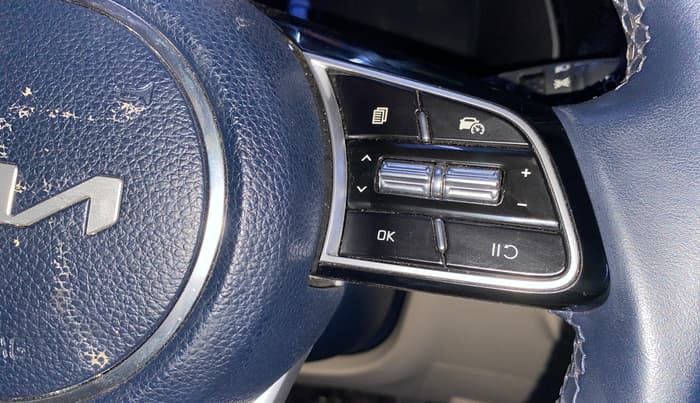 2022 KIA CARENS LUXURY PLUS 1.4 PETROL 7 STR, Petrol, Manual, 42,324 km, Adaptive Cruise Control