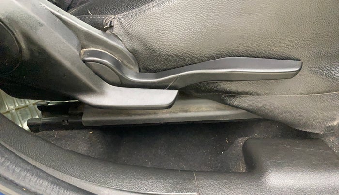 2018 Maruti Baleno ALPHA PETROL 1.2, Petrol, Manual, 86,904 km, Driver Side Adjustment Panel