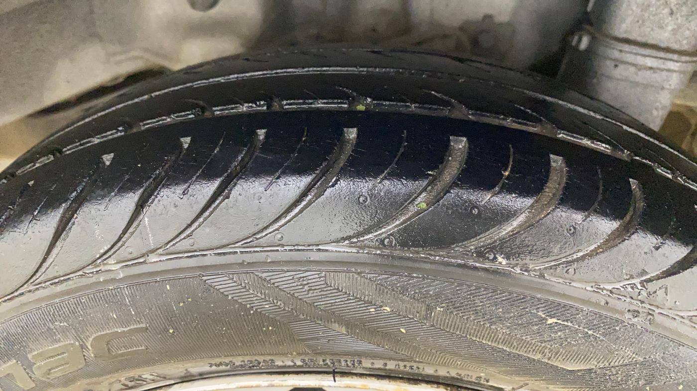 2018 Hyundai Eon ERA +, Petrol, Manual, 49,890 km, Left Rear Tyre Tread