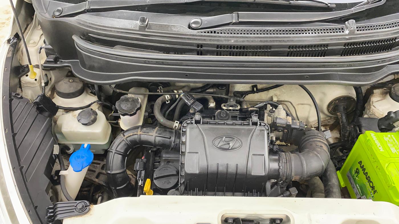 2018 Hyundai Eon ERA +, Petrol, Manual, 49,890 km, Engine View - Right