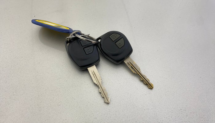 2017 Maruti Wagon R 1.0 VXI (O) AMT, Petrol, Automatic, 21,258 km, Key Close Up