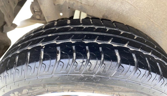 2017 Maruti Wagon R 1.0 VXI (O) AMT, Petrol, Automatic, 21,258 km, Right Rear Tyre Tread