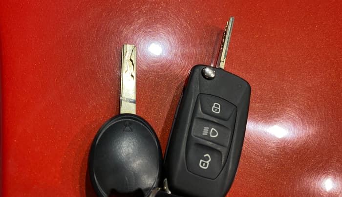 2024 Tata Tiago XZ PLUS PETROL, Petrol, Manual, 8,146 km, Key Close Up