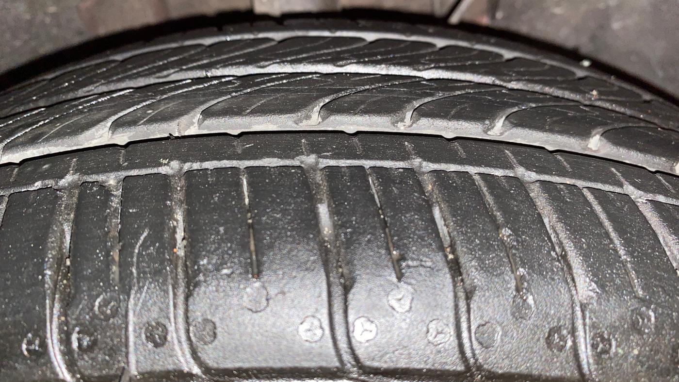 2024 Tata Tiago XZ PLUS PETROL, Petrol, Manual, 8,146 km, Right Front Tyre Tread