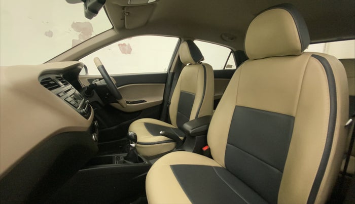 2015 Hyundai Elite i20 SPORTZ 1.2, Petrol, Manual, 44,769 km, Right Side Front Door Cabin