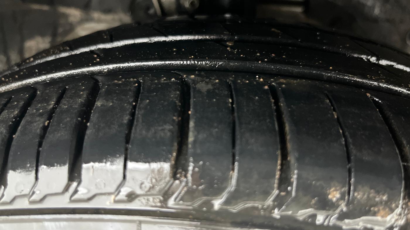 2019 Ford FREESTYLE TITANIUM PLUS 1.2 PETROL, Petrol, Manual, 70,647 km, Right Front Tyre Tread