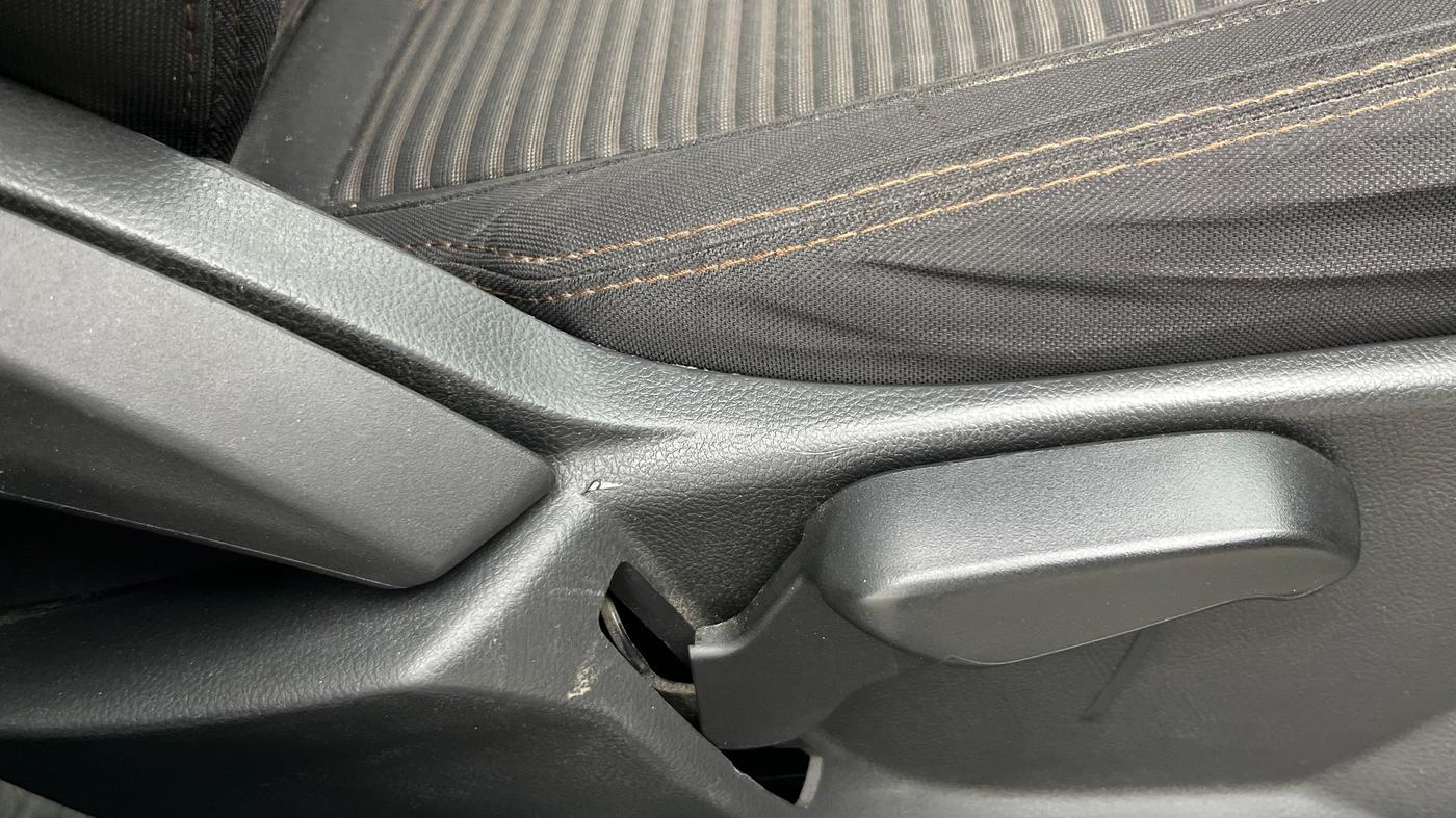 2019 Ford FREESTYLE TITANIUM PLUS 1.2 PETROL, Petrol, Manual, 70,647 km, Driver Side Adjustment Panel