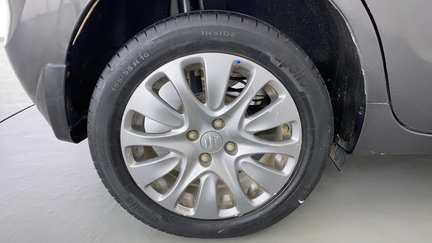 2019 Maruti Baleno ZETA PETROL 1.2, Petrol, Manual, 56,769 km, Right Rear Wheel