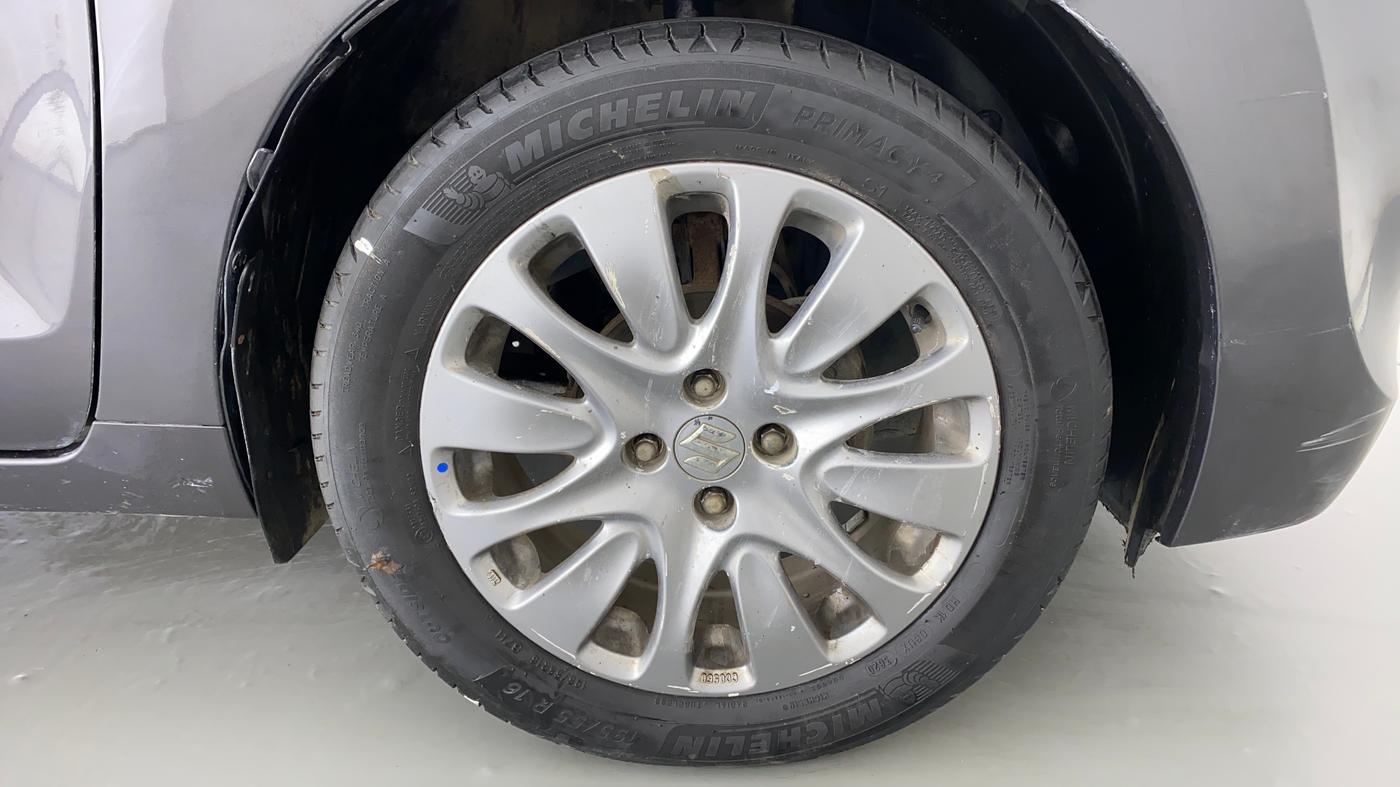 2019 Maruti Baleno ZETA PETROL 1.2, Petrol, Manual, 56,769 km, Right Front Wheel