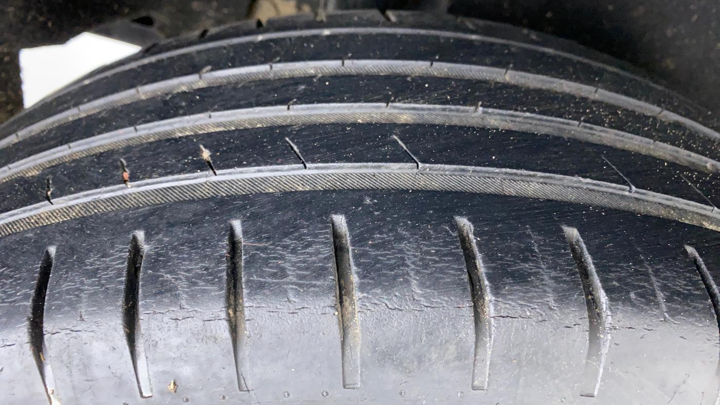 2019 Maruti Baleno ZETA PETROL 1.2, Petrol, Manual, 56,769 km, Right Rear Tyre Tread