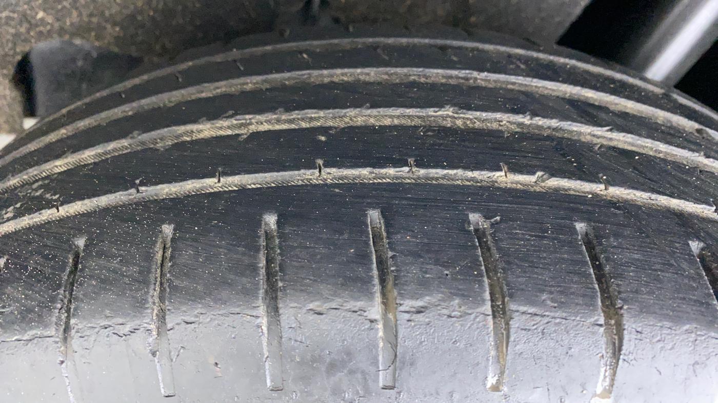 2019 Maruti Baleno ZETA PETROL 1.2, Petrol, Manual, 56,769 km, Left Rear Tyre Tread