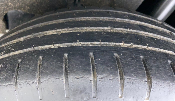 2019 Maruti Baleno ZETA PETROL 1.2, Petrol, Manual, 56,769 km, Left Rear Tyre Tread