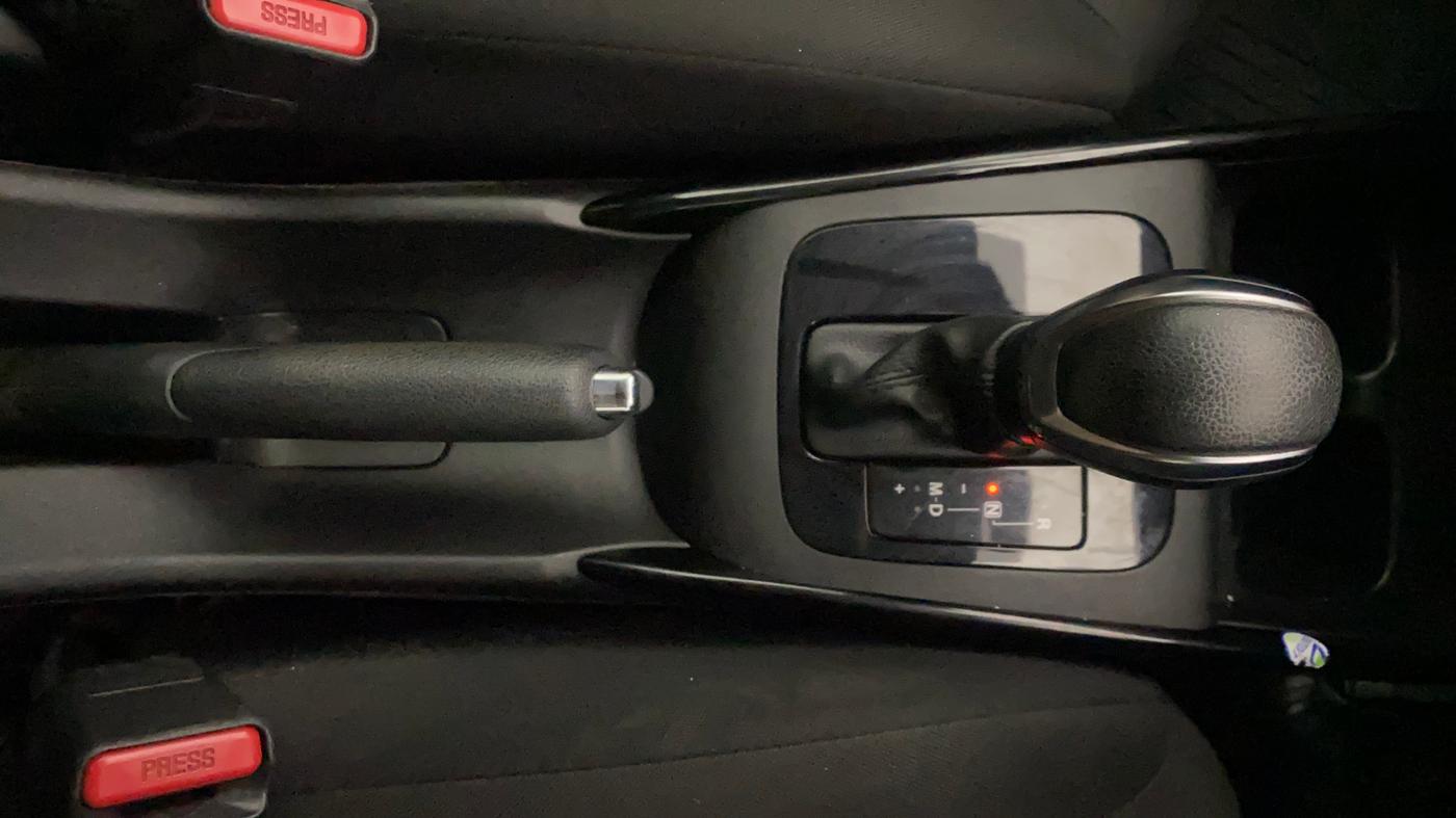 2022 Toyota Glanza V AMT, Petrol, Automatic, 42,590 km, Gear Lever