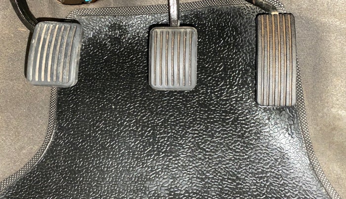 2011 Hyundai i10 MAGNA 1.2 KAPPA2, Petrol, Manual, 15,493 km, Pedals