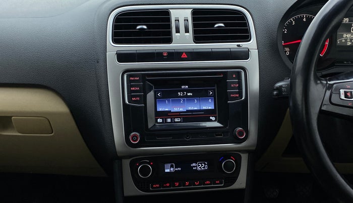 2016 Volkswagen Ameo HIGHLINE 1.2, Petrol, Manual, 84,852 km, Air Conditioner