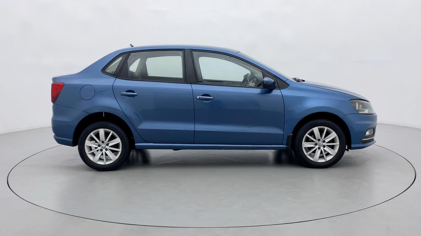 2016 Volkswagen Ameo HIGHLINE 1.2, Petrol, Manual, 84,852 km, Right Side View