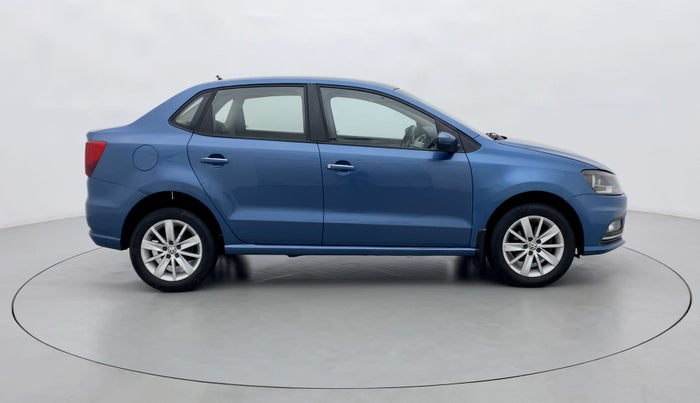 2016 Volkswagen Ameo HIGHLINE 1.2, Petrol, Manual, 84,852 km, Right Side View