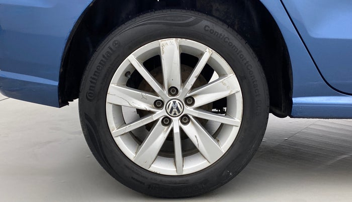 2016 Volkswagen Ameo HIGHLINE 1.2, Petrol, Manual, 84,852 km, Right Rear Wheel