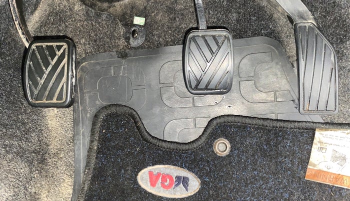 2010 Maruti Swift ZXI D, Petrol, Manual, 39,774 km, Pedals