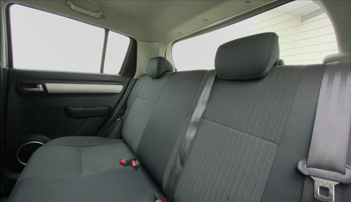 2010 Maruti Swift ZXI D, Petrol, Manual, 39,774 km, Right Side Rear Door Cabin