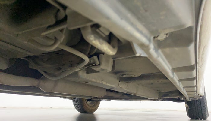 2010 Maruti Swift ZXI D, Petrol, Manual, 39,774 km, Right Side Underbody