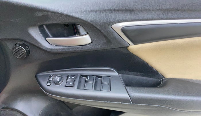 2018 Honda Jazz 1.2L I-VTEC VX CVT, Petrol, Automatic, 60,038 km, Driver Side Door Panels Control