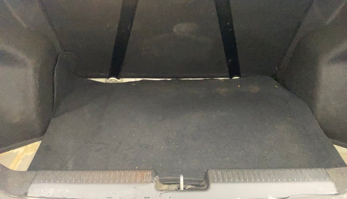 2017 Maruti Dzire ZXI PLUS AMT, Petrol, Automatic, 21,734 km, Boot Inside