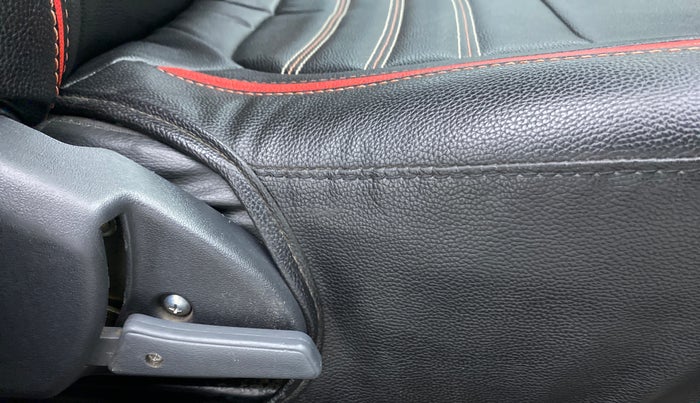 2018 Maruti Alto 800 LXI, Petrol, Manual, 70,180 km, Driver Side Adjustment Panel