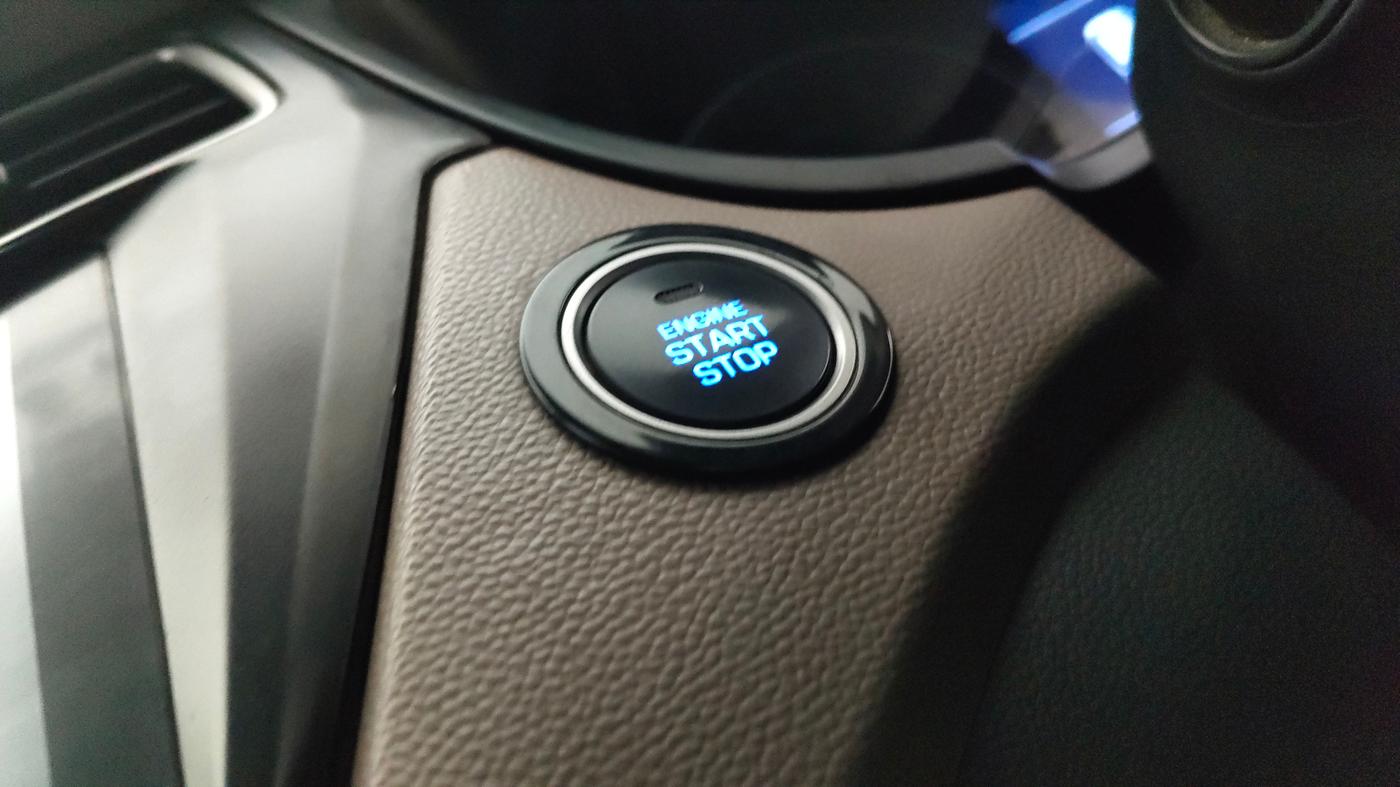 2019 Hyundai Elite i20 ASTA (O) CVT, Petrol, Automatic, 39,471 km, Keyless Start/ Stop Button