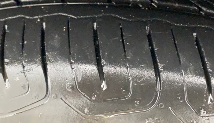 2019 Hyundai VENUE SX 1.0 TURBO, Petrol, Manual, 68,304 km, Left Front Tyre Tread