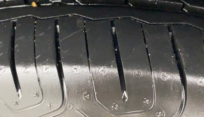 2019 Hyundai VENUE SX 1.0 TURBO, Petrol, Manual, 68,304 km, Left Rear Tyre Tread