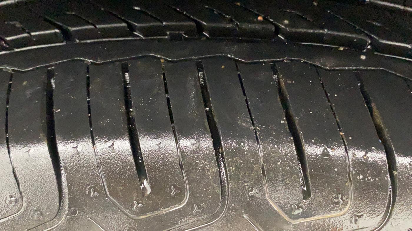 2019 Hyundai VENUE SX 1.0 TURBO, Petrol, Manual, 68,304 km, Right Rear Tyre Tread