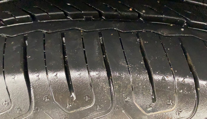 2019 Hyundai VENUE SX 1.0 TURBO, Petrol, Manual, 68,304 km, Right Rear Tyre Tread