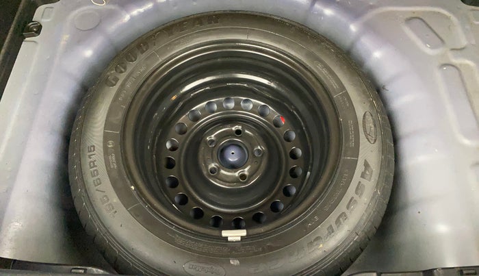 2019 Hyundai VENUE SX 1.0 TURBO, Petrol, Manual, 68,304 km, Spare Tyre