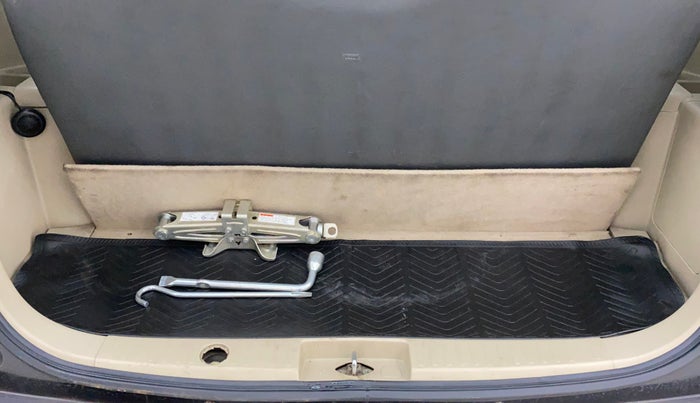 2013 Maruti Ertiga ZXI, Petrol, Manual, 33,001 km, Boot Inside