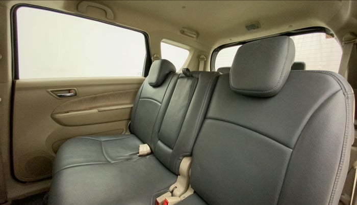 2013 Maruti Ertiga ZXI, Petrol, Manual, 33,001 km, Right Side Rear Door Cabin