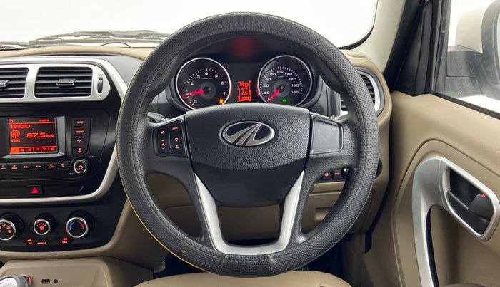 2016 Mahindra TUV300 T8, Diesel, Manual, 82,672 km, Steering Wheel Close Up